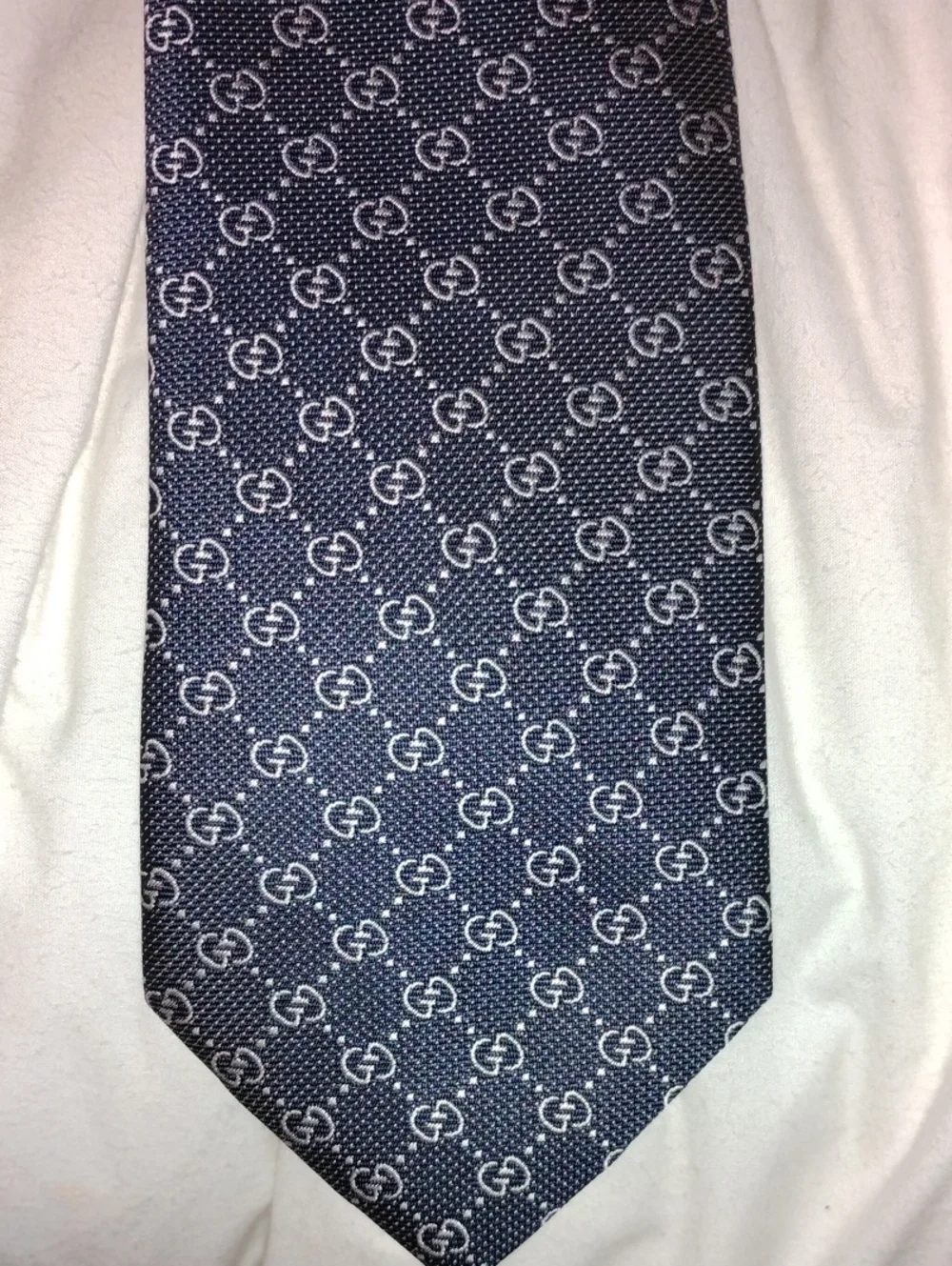 Gucci   Silk Tie with GG Monogram